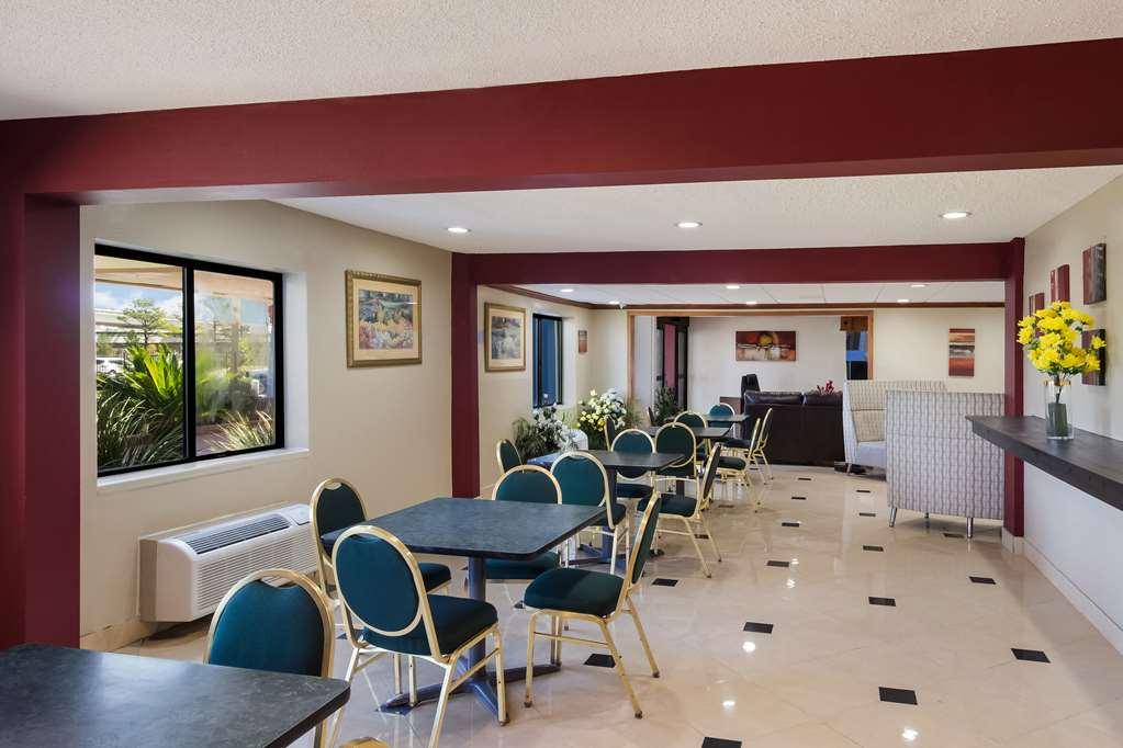 Rodeway Inn Houston North Greenspoint Nhà hàng bức ảnh